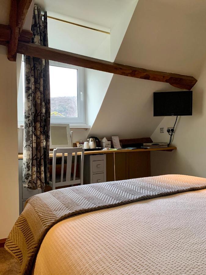 Deri-Down Guest House Abergavenny Eksteriør billede